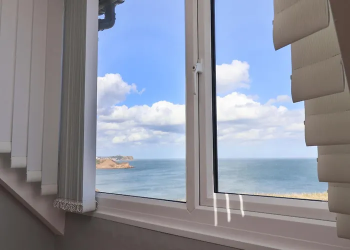 Floraville Scarborough