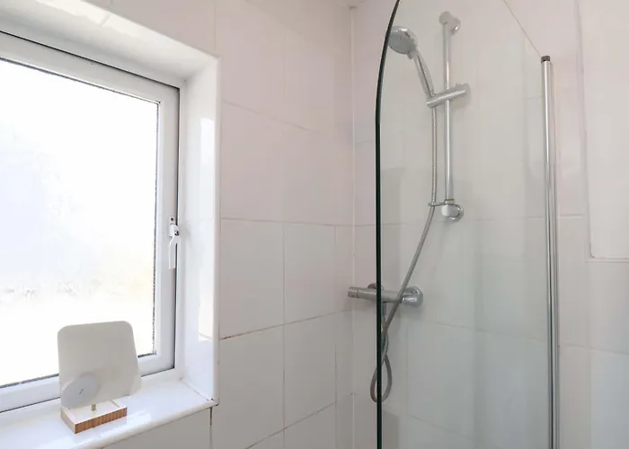 Floraville Scarborough